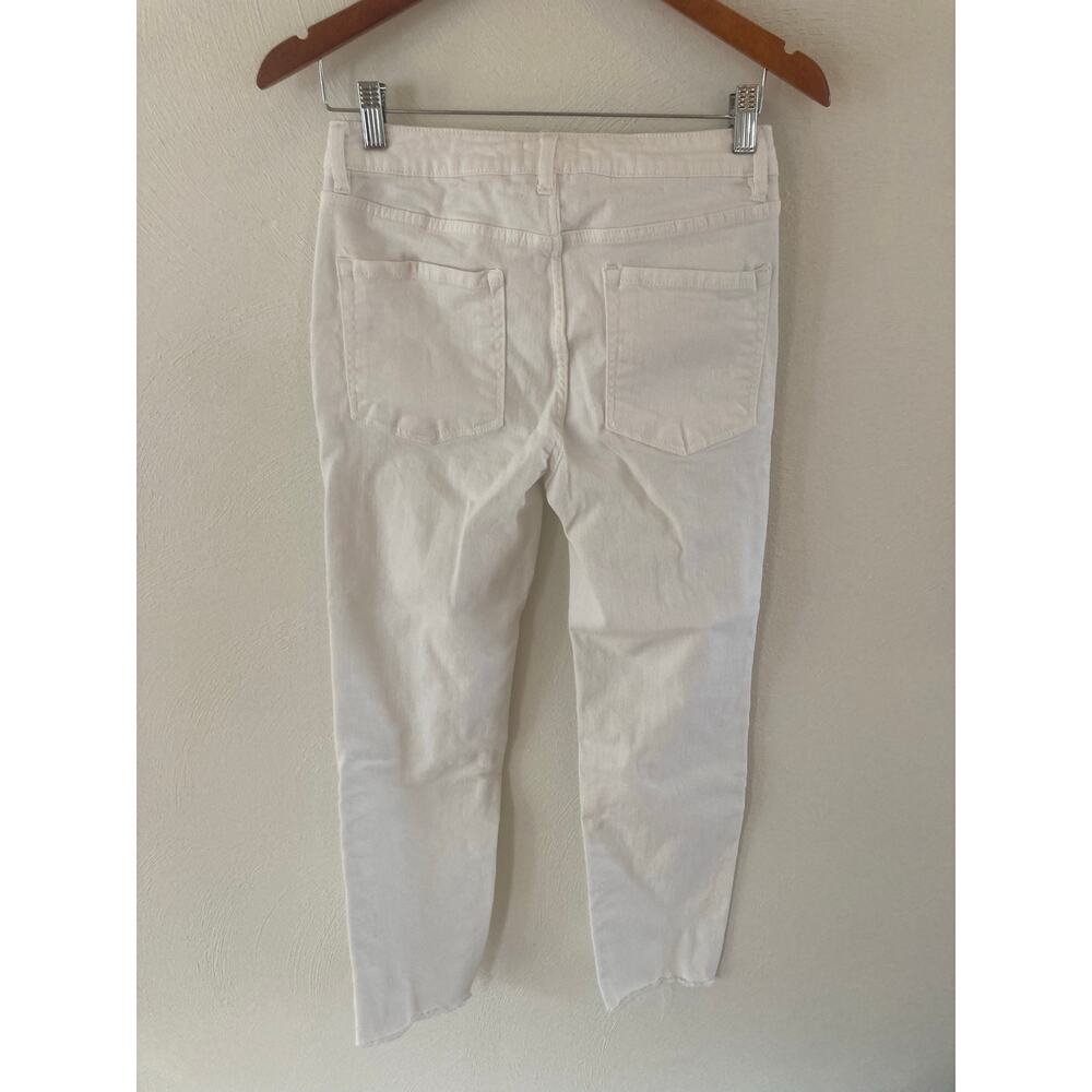 OAT New York White High Rise Straight Leg Jeans Seashell Button Raw Hem 8 - Picture 5 of 10